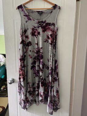 Simply Vera by Vera Wang - grey and purple floral dress, size Petite Small